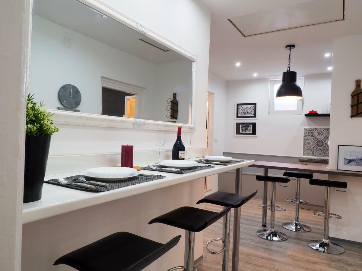 Deluxe Zoya Centar Apartment พูลา ภายนอก รูปภาพ