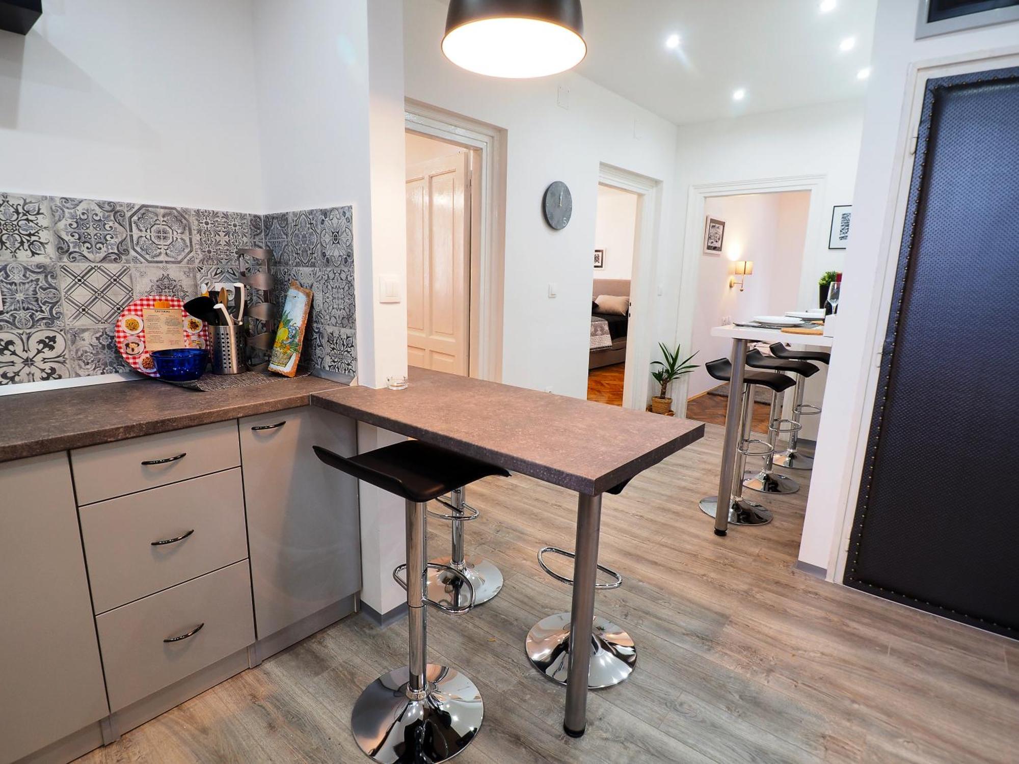 Deluxe Zoya Centar Apartment พูลา ภายนอก รูปภาพ